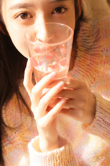 《你邻居的妻子》电视剧